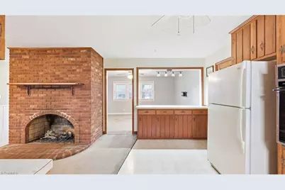 6070 Blue Bonnet Lane, Winston-Salem, NC 27103 - Photo 13