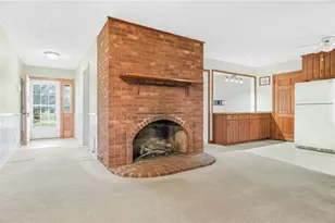 6070 Blue Bonnet Ln, Winston-Salem, NC 27103 - Photo 7