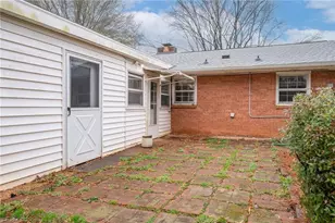 6070 Blue Bonnet Ln, Winston-Salem, NC 27103 - Photo 33