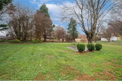 6070 Blue Bonnet Lane, Winston-Salem, NC 27103 - Photo 29