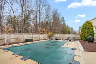 2919 Victoria Falls Dr, Burlington, NC 27215 - Photo 47