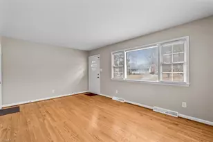 2107 Carpenter St, Greensboro, NC 27403 - Photo 7