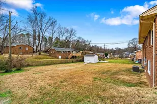 2107 Carpenter St, Greensboro, NC 27403 - Photo 31