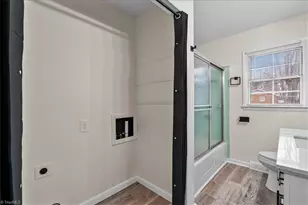 2107 Carpenter St, Greensboro, NC 27403 - Photo 25