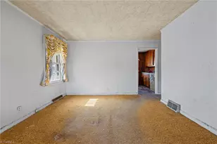 1307 Fairview St, Greensboro, NC 27405 - Photo 5