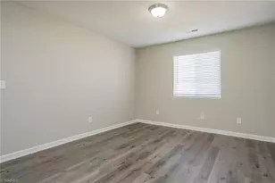 5605 Hidden Lake Dr, Browns Summit, NC 27214 - Photo 5