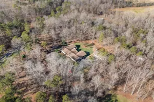 6955 Harlow Dr, High Point, NC 27263 - Photo 9