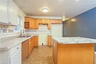 4770 Montford Rd, Pfafftown, NC 27040 - Photo 5