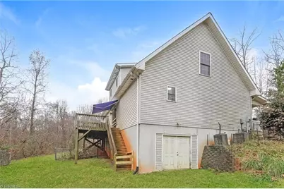 4770 Montford Road, Pfafftown, NC 27040 - Photo 15