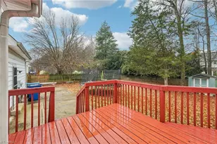 4004 Auburn Hills Dr, Greensboro, NC 27407 - Photo 23