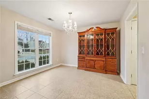 4004 Auburn Hills Dr, Greensboro, NC 27407 - Photo 11