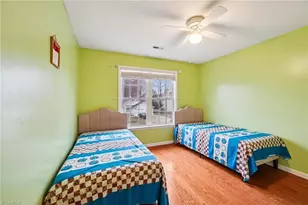 4004 Auburn Hills Dr, Greensboro, NC 27407 - Photo 19