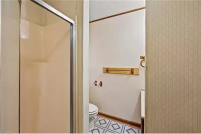 1006 Ardmore Drive, Greensboro, NC 27401 - Photo 25