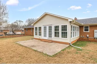 289 Mendenhall Drive, Winston-Salem, NC 27127 - Photo 35