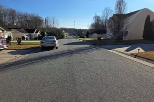 4939 Mt Hope Dr, Winston-Salem, NC 27107 - Photo 3