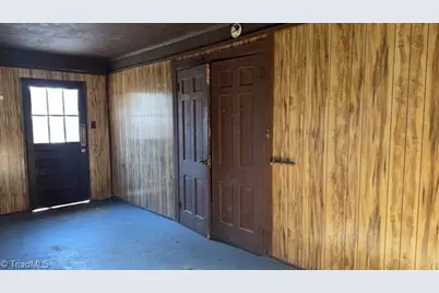 3622 Lower Lake Road, Thomasville, NC 27360 - Photo 23