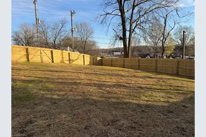 2710 Griffith Road, Winston-Salem, NC 27103 - Photo 47