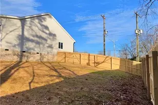 2710 Griffith Rd, Winston-Salem, NC 27103 - Photo 49