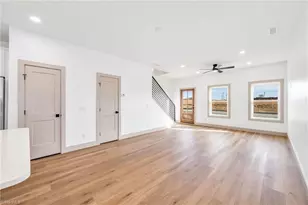 2115 24th St Ln SE, Hickory, NC 28602 - Photo 9