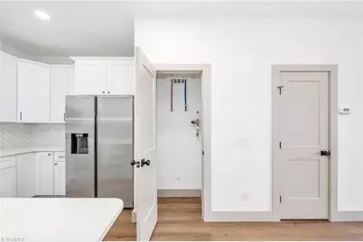 2113 24th Street Lane SE, Hickory, NC 28602 - Photo 17