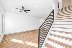 2113 24th St Ln SE, Hickory, NC 28602 - Photo 9