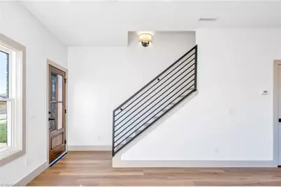 2111 24th Street Lane SE, Hickory, NC 28602 - Photo 5