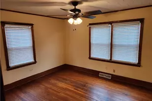 254 Landreth Rd, Madison, NC 27025 - Photo 9