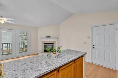 3701 Cotswold Terrace #7J, Greensboro, NC 27410 - Photo 7