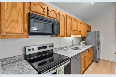 3701 Cotswold Terrace #7J, Greensboro, NC 27410 - Photo 13