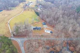 2567 Jones Dr, Mebane, NC 27302 - Photo 45