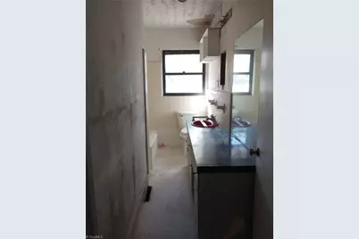 708 Rockspring Road, High Point, NC 27262 - Photo 5