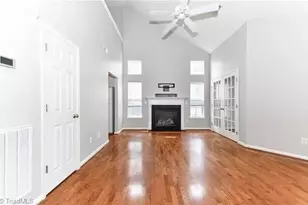 3630 Sunset Hollow Dr, High Point, NC 27265 - Photo 7