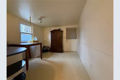 324 Thomas Street, North Wilkesboro, NC 28659 - Photo 7