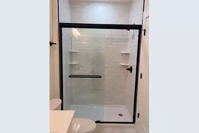 16 W Colonial Drive, Thomasville, NC 27360 - Photo 13