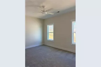 16 W Colonial Drive, Thomasville, NC 27360 - Photo 11