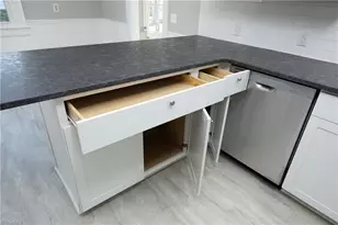 120 Westover St, Graham, NC 27253 - Photo 15