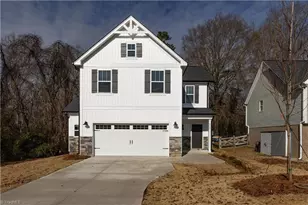 2125 Hogan Point Dr, Winston-Salem, NC 27127 - Photo 3