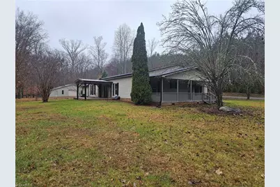 301 Crouse Mountain Lane, Lexington, NC 27292 - Photo 3