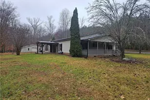 301 Crouse Mountain Ln, Lexington, NC 27292 - Photo 3