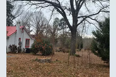 6701 Jewel Avenue, Jamestown, NC 27282 - Photo 5