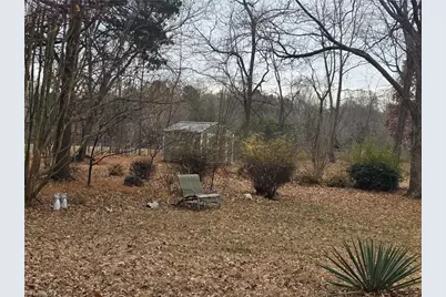 6701 Jewel Avenue, Jamestown, NC 27282 - Photo 3