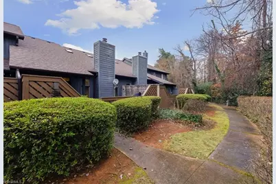 210 College Road #303, Greensboro, NC 27410 - Photo 29