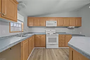 681 Will Boone Rd, Mocksville, NC 27028 - Photo 11