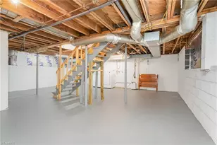 1318 Lamont Dr, Winston-Salem, NC 27103 - Photo 19