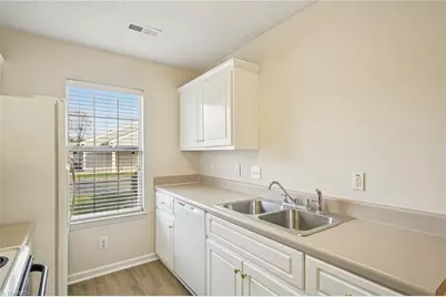 2431 Moran Street #C, Burlington, NC 27215 - Photo 13