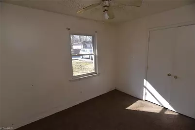 655 Amanda Place, Winston-Salem, NC 27101 - Photo 7