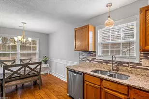 6892 Ironwood Cir, Greensboro, NC 27410 - Photo 17