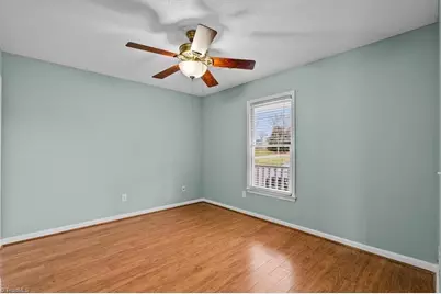 814 Guilford College Road #129, Greensboro, NC 27409 - Photo 21