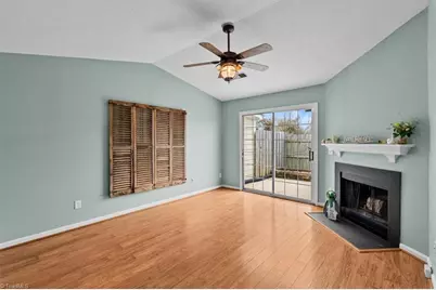 814 Guilford College Road #129, Greensboro, NC 27409 - Photo 5