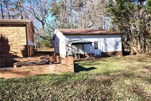 110 Walden Ln, Ararat, NC 27007 - Photo 5